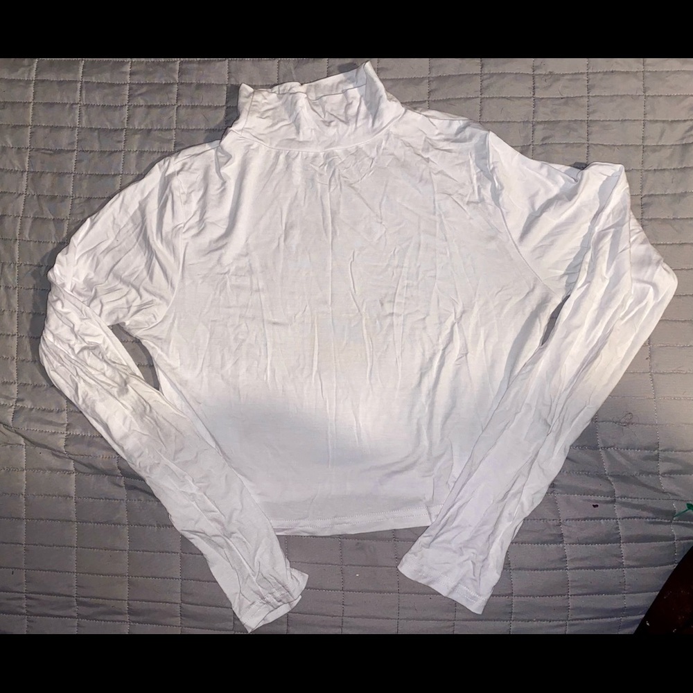 Small womens crop top